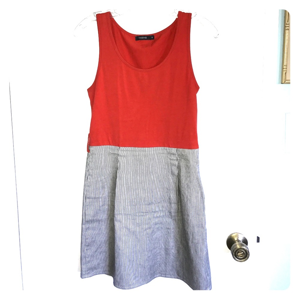 Theme Dress Size S