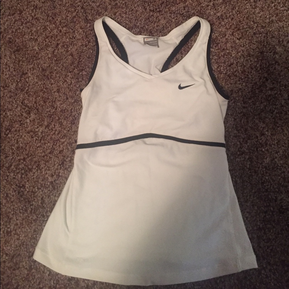 Nike workout tank