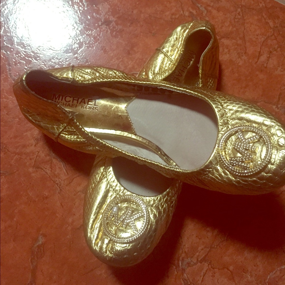 Women shoes