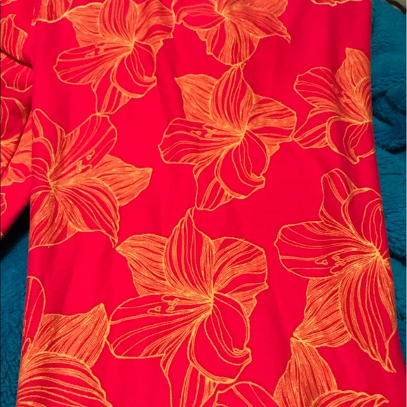 Lularoe TC leggings - Picture 3 of 4