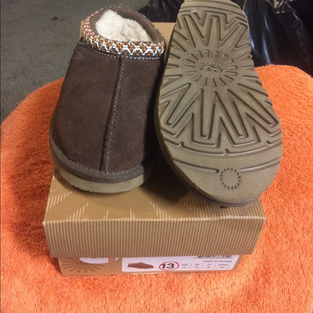Authentic Girls Ugg slides