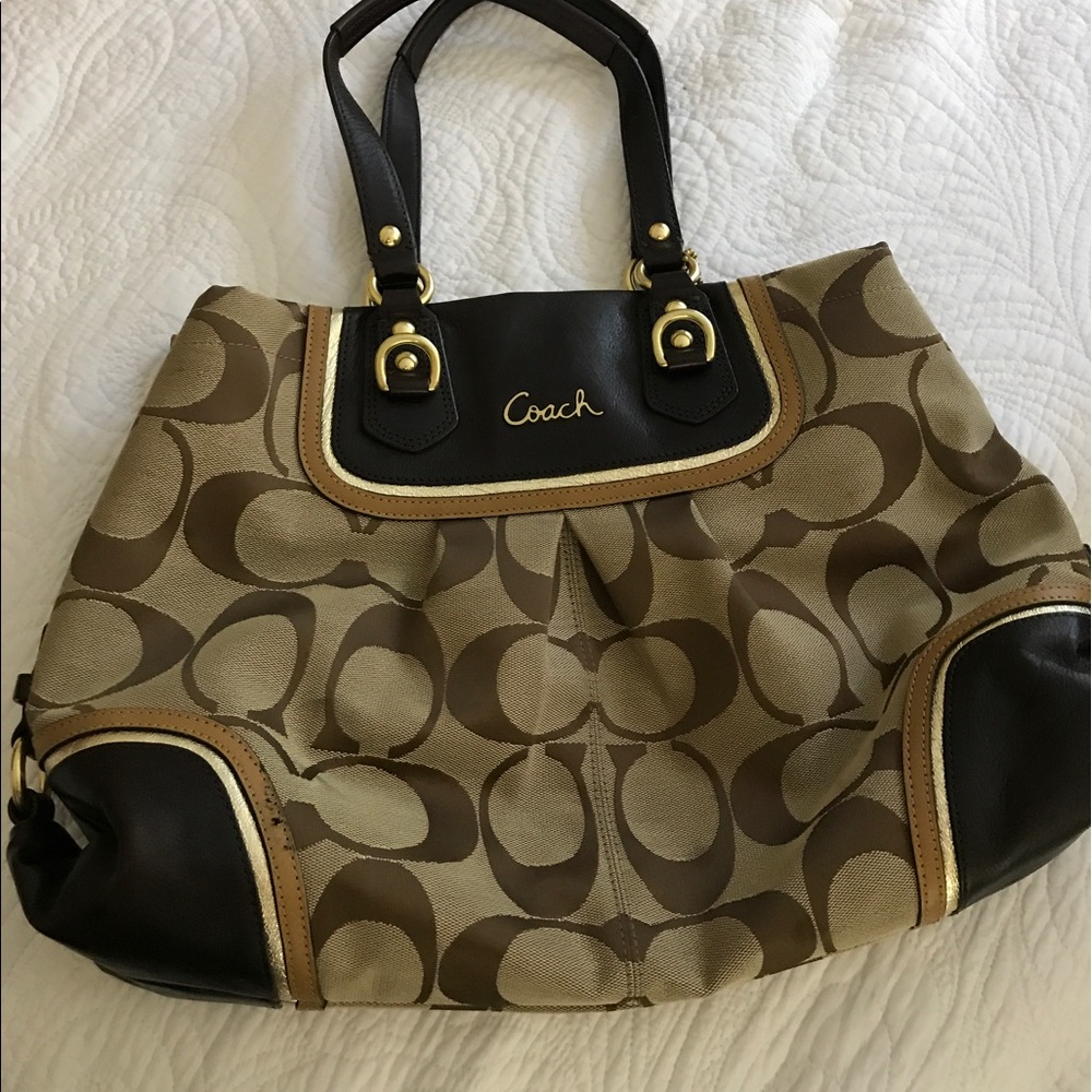 Coach handbag