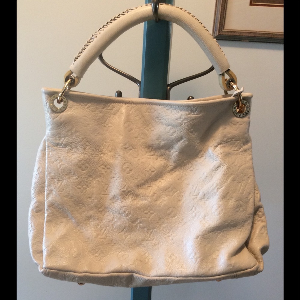 BEAUTIFUL Knockoff Louis Vuitton Bag