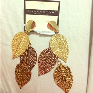 Dangly leave earings