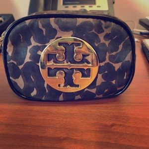 Tory Burch makeup case