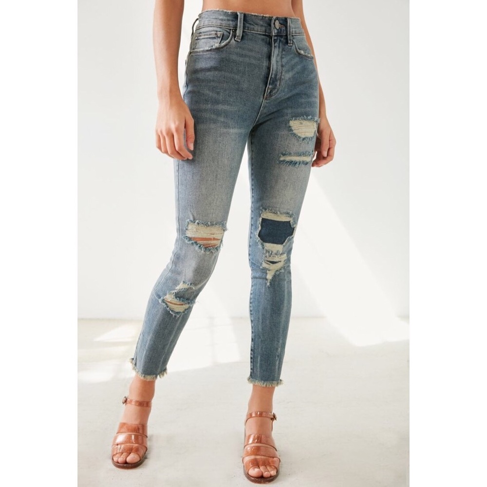 Black Friday sale! ✨BDG Distressed Skinny Jeans