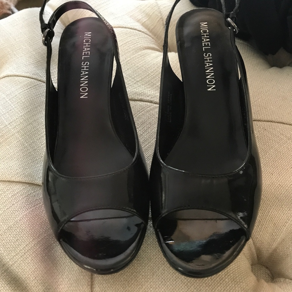 Micheal Shannon black heels