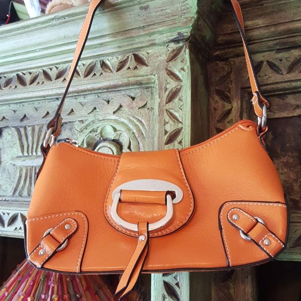 Relativity purse