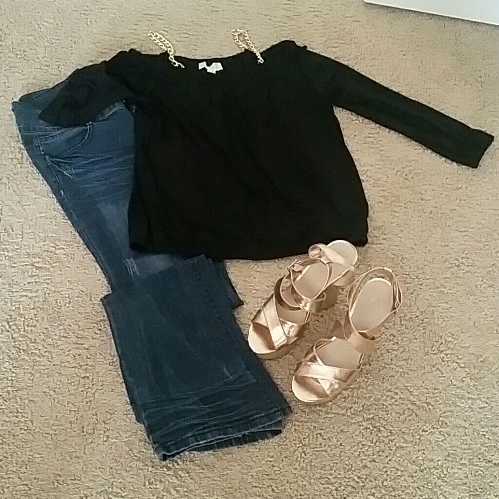 Shoes - Picture 2 of 3