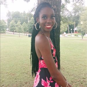 Meet your Posher, Dominique