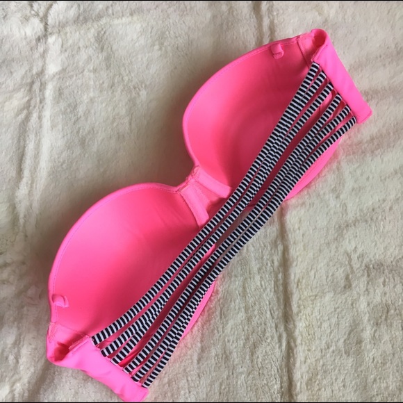 VS Strappy Bandeau Top & Cheeky Strappy Bottom - Picture 3 of 9