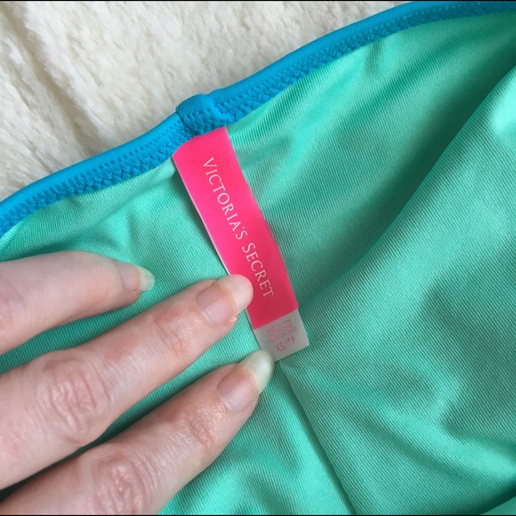 VS Strappy Bandeau Top & Cheeky Strappy Bottom - Picture 5 of 9