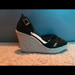 Christian Siriano Wedges