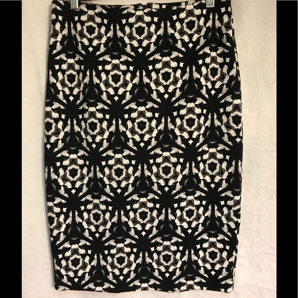 Joe Fresh Tesserae Pencil Skirt