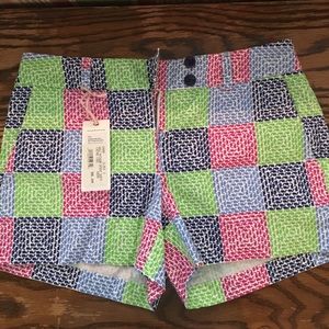 Vineyard vines boat shorts
