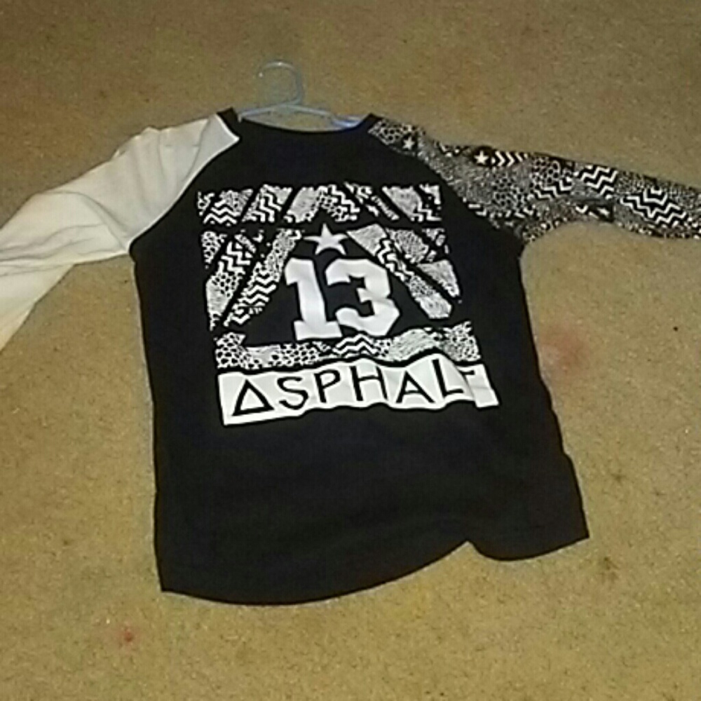Black and White asphalt long sleeve shirt