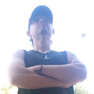 Meet your Posher, Adam