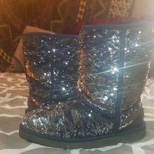 Ugg sequence boots
