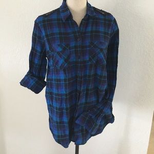 Express top college ready Size M