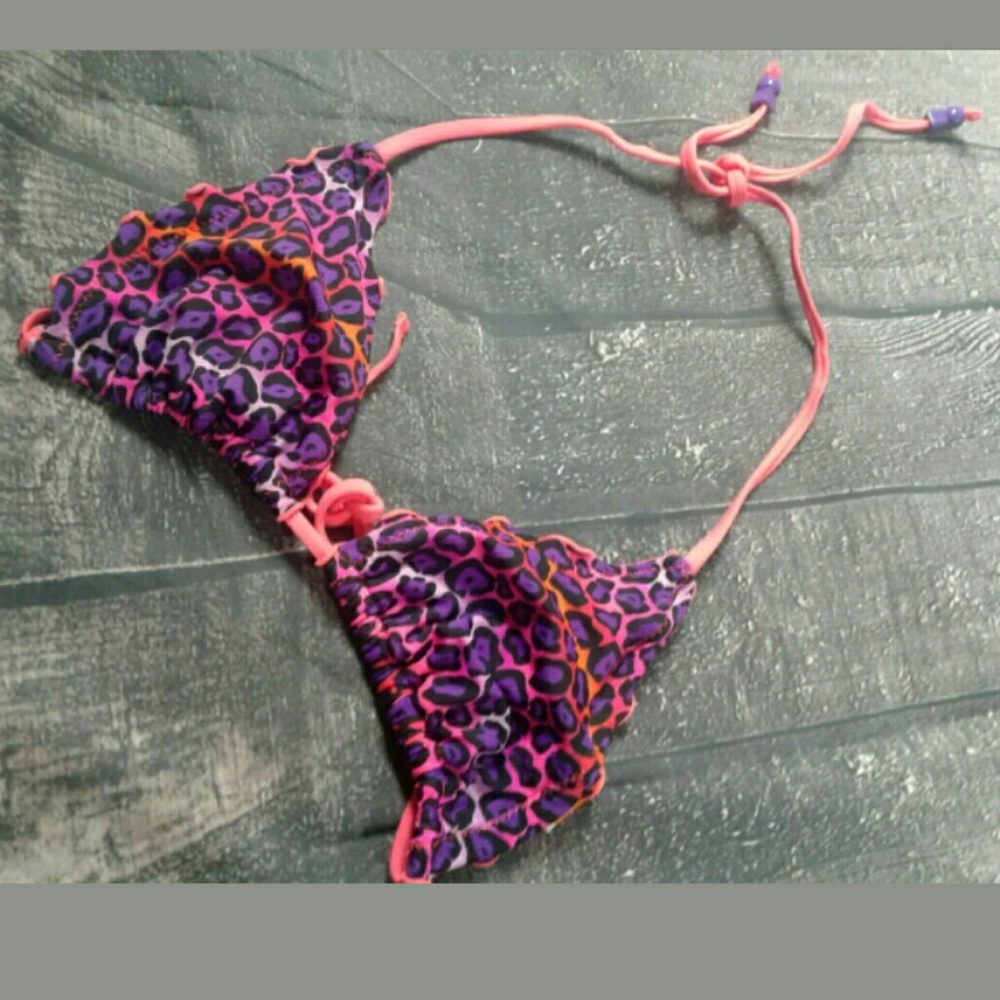 IMOCEAN bikini top size medium nwot