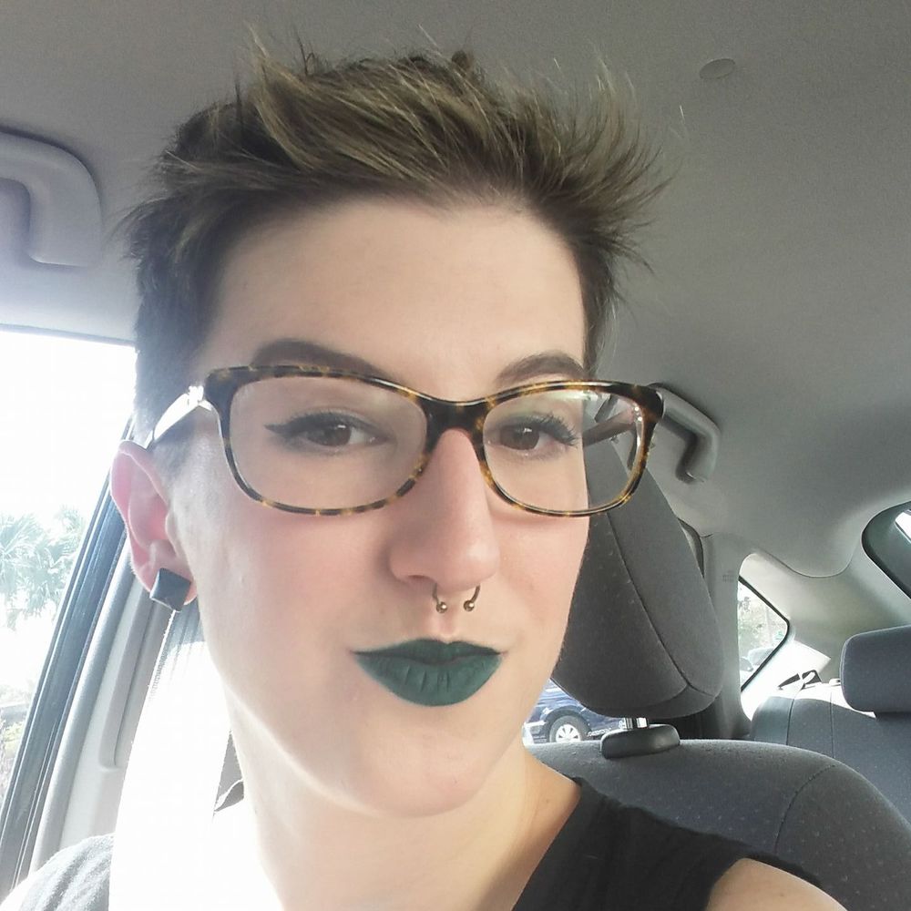 Meet your Posher, Melissa