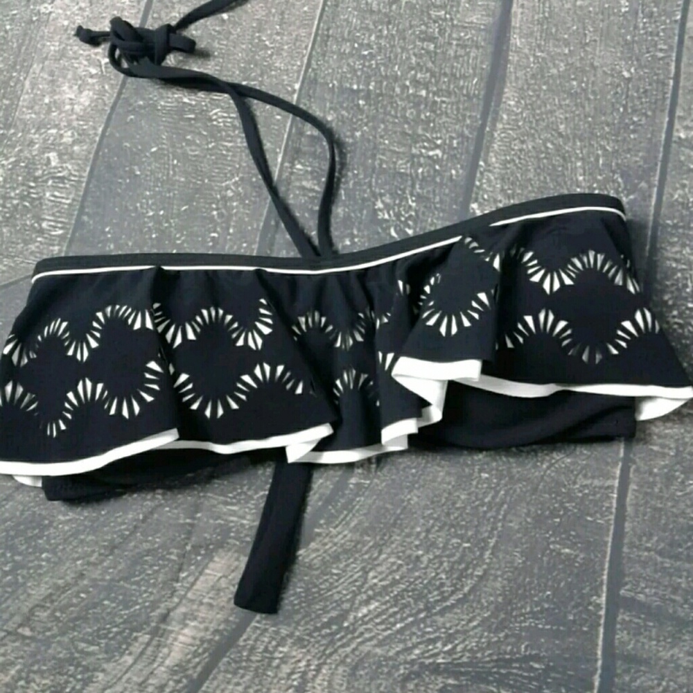 Profile bikini top size 10 NWOT