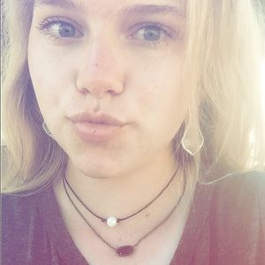 Meet your Posher, Alyssa