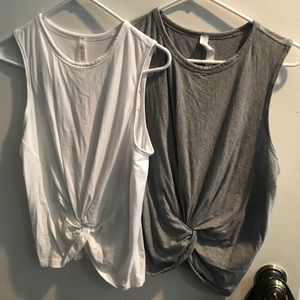 Lululemon knotted crop top