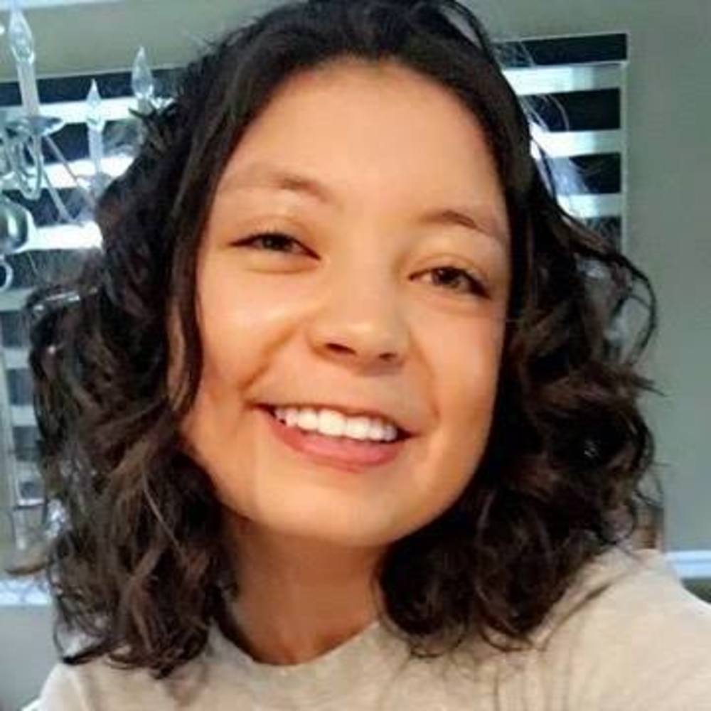 Meet your Posher, Jazmin