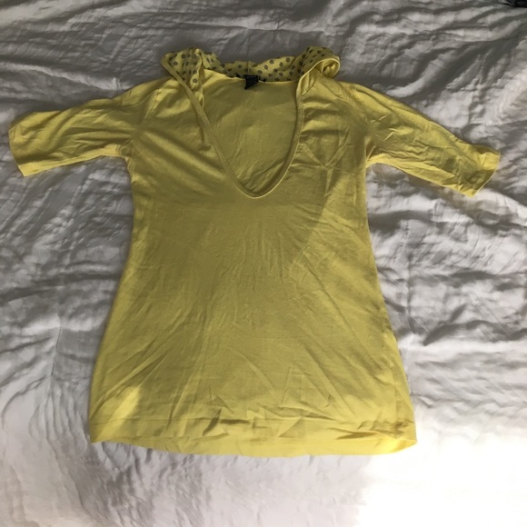 Like New Yellow Shirt - Picture 1 of 3