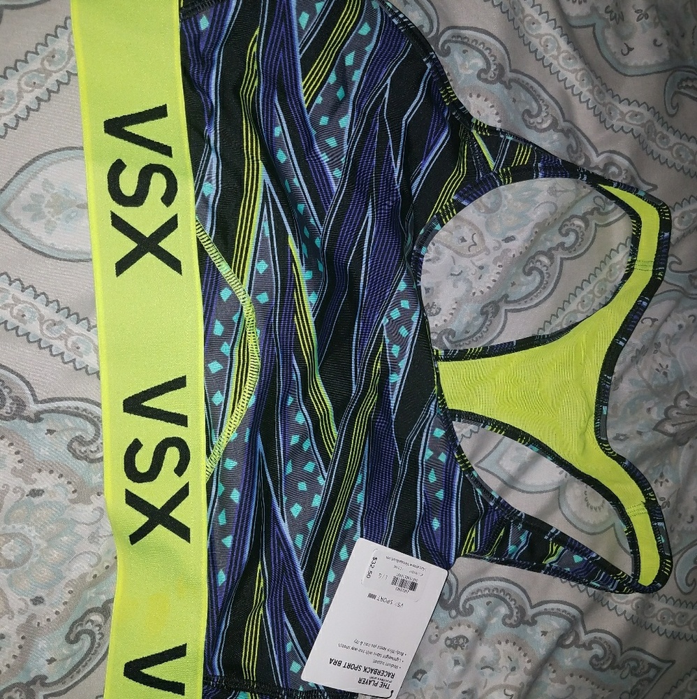 Victoria Secret Sport BRA NWT