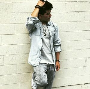 Meet your Posher, Marcos