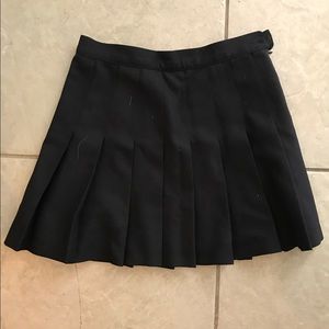 American apparel pleated skirt