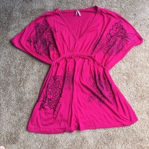 MAX Fuschia Short Sleeved Top