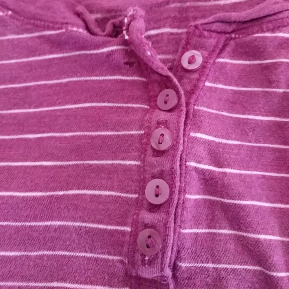 Long sleeve maroon stripped kids shirt - Picture 4 of 5