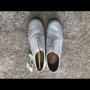 Tom's Palmera Espadrilles - Brand new!