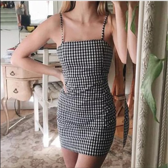 🌹Gingham Style Karla Dress - Picture 5 of 8