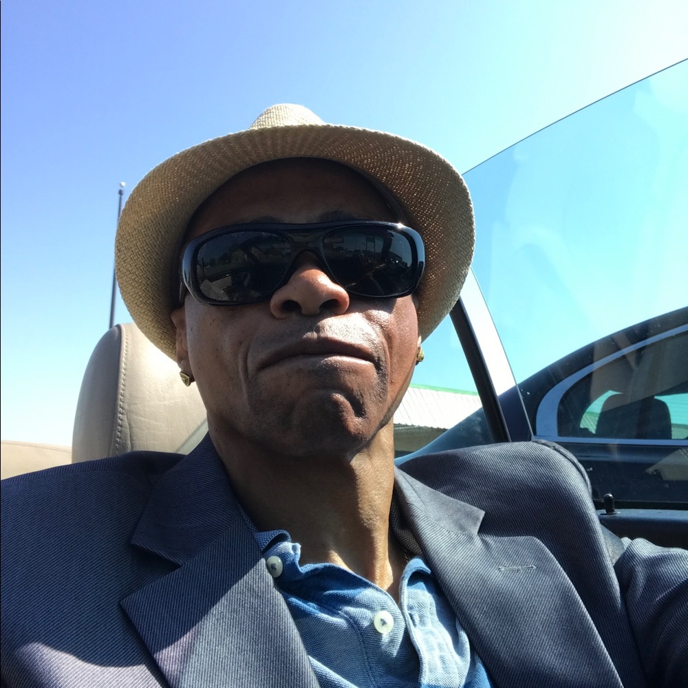 Meet your Posher, George