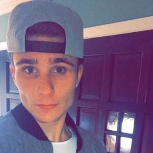 Meet your Posher, Samuel