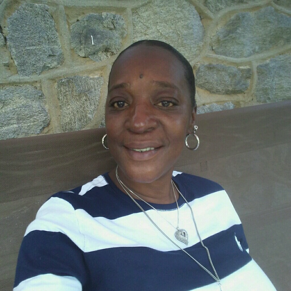 Meet your Posher, Theresa