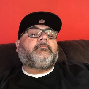 Meet your Posher, Plutarco