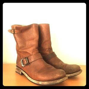 Frye Veronica Short boots