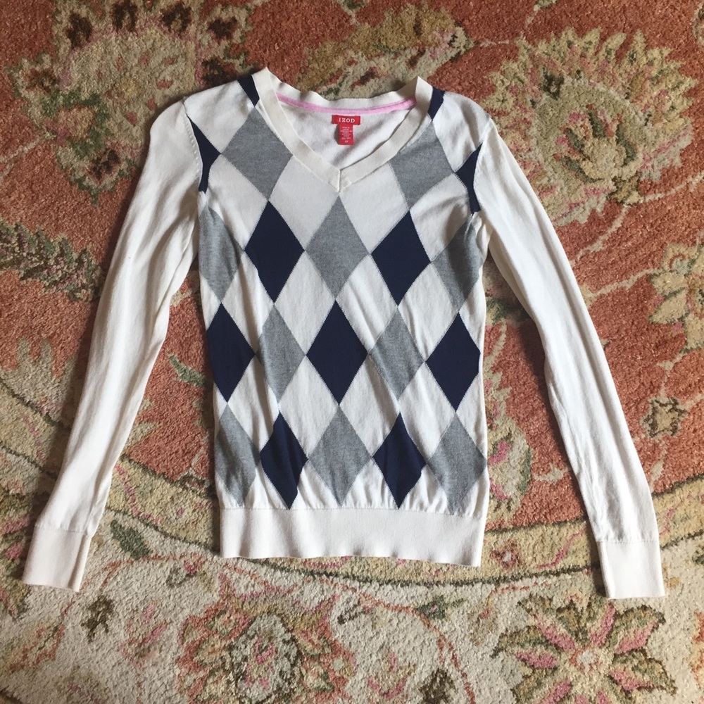 IZOD V neck sweater