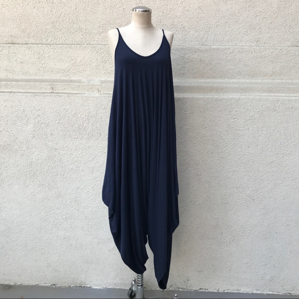 Navy Spaghetti Stramp Jumpsuit