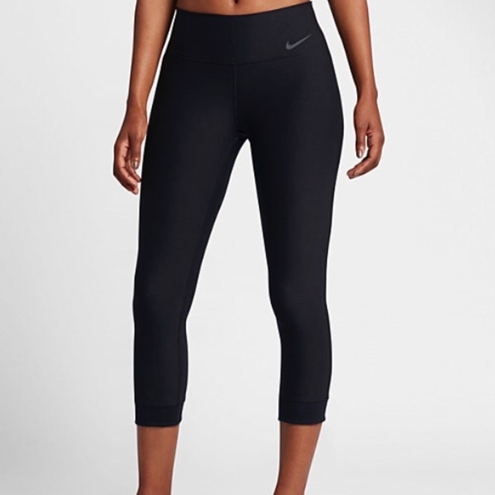 Nike power legend crop