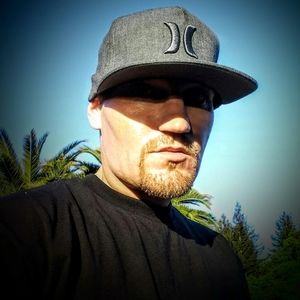 Meet your Posher, Eddie