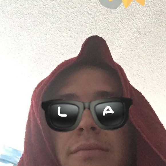 Meet your Posher, Daniel - Picture 1 of 1