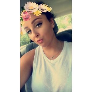 Meet your Posher, Kasey