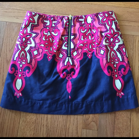 Lilly Pulitzer Mini Skirt - Picture 2 of 4