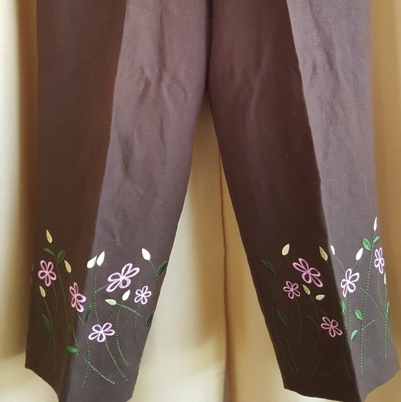 Capris - Picture 1 of 2